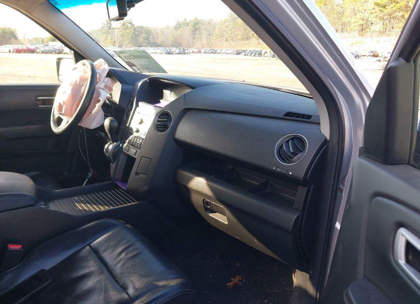 Photo 5 of 2011 Honda Pilot EX-L (VIN 5FNYF4H51BB035482)