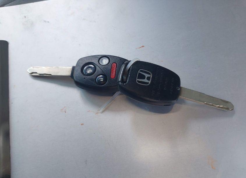 Photo 11 of 2011 Honda Pilot EX-L (VIN 5FNYF4H51BB046398)