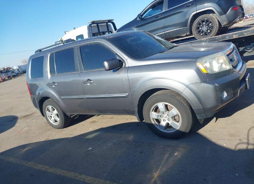 Photo 13 of 2011 Honda Pilot EX-L (VIN 5FNYF4H51BB046398)