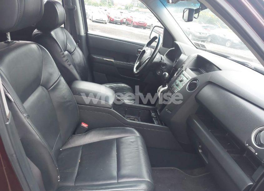 Photo 5 of 2011 Honda Pilot EX-L (VIN 5FNYF4H51BB071494)