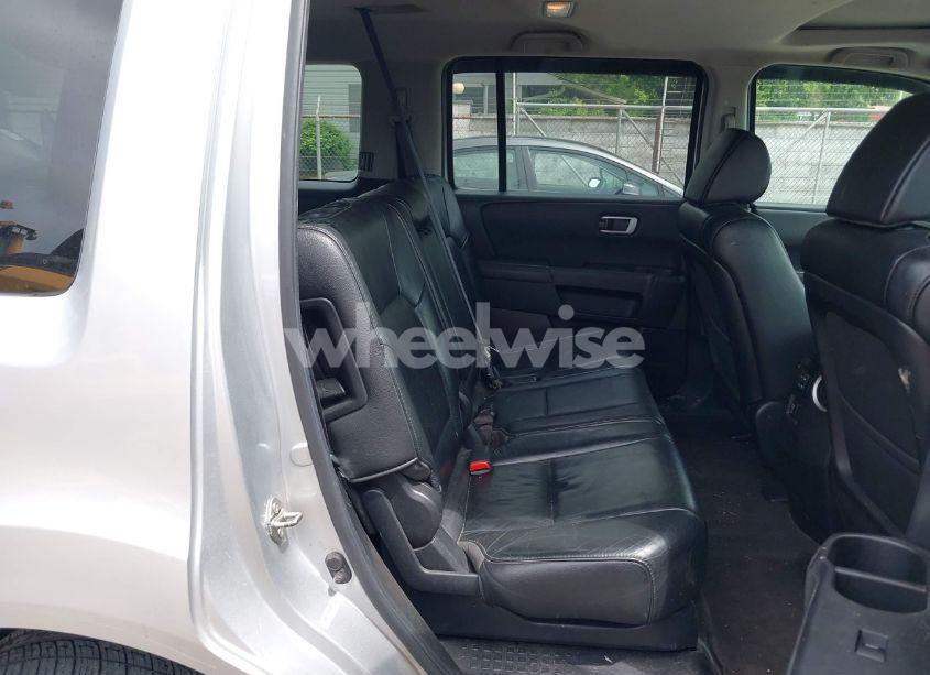 Photo 8 of 2012 Honda Pilot EX-L (VIN 5FNYF4H51CB043504)