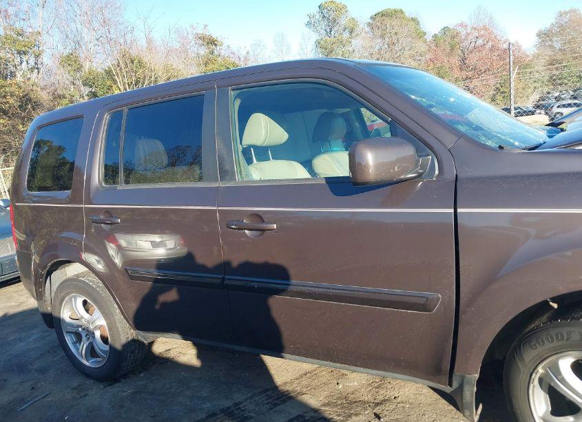 Photo 12 of 2012 Honda Pilot EX-L (VIN 5FNYF4H51CB056138)