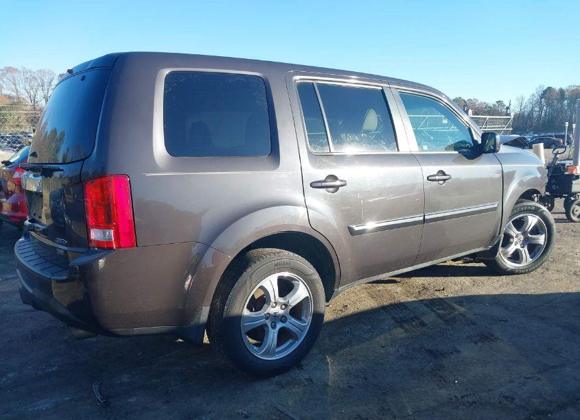 Photo 4 of 2012 Honda Pilot EX-L (VIN 5FNYF4H51CB056138)