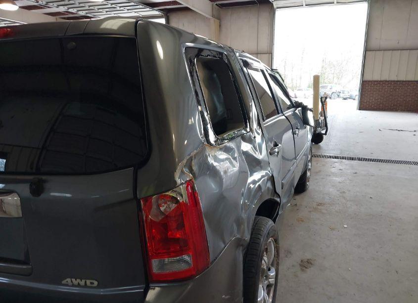 Photo 19 of 2013 Honda Pilot EX-L (VIN 5FNYF4H51DB008978)