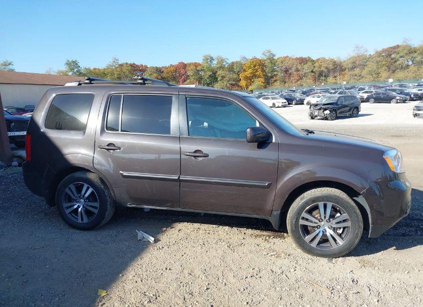 Photo 12 of 2013 Honda Pilot EX-L (VIN 5FNYF4H51DB010245)
