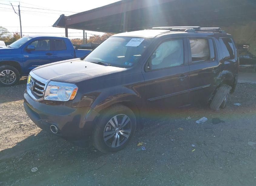 Photo 2 of 2013 Honda Pilot EX-L (VIN 5FNYF4H51DB010245)