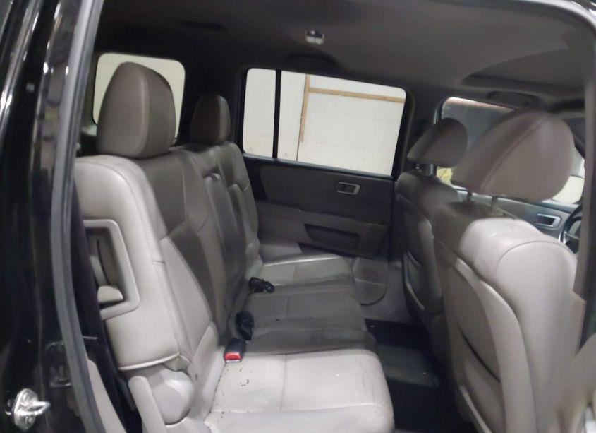 Photo 8 of 2013 Honda Pilot EX-L (VIN 5FNYF4H51DB011525)