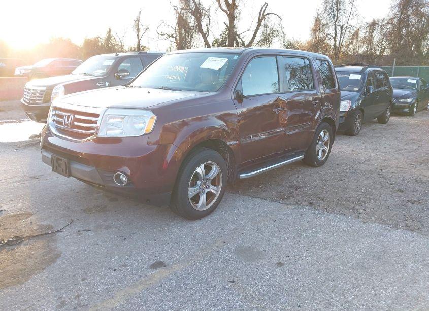 Photo 2 of 2013 Honda Pilot EX-L (VIN 5FNYF4H51DB042631)