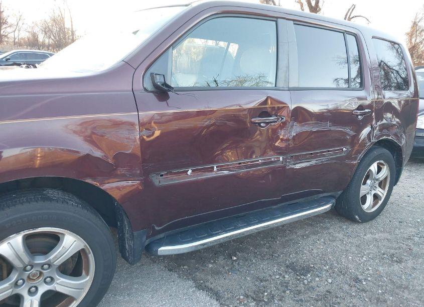 Photo 6 of 2013 Honda Pilot EX-L (VIN 5FNYF4H51DB042631)