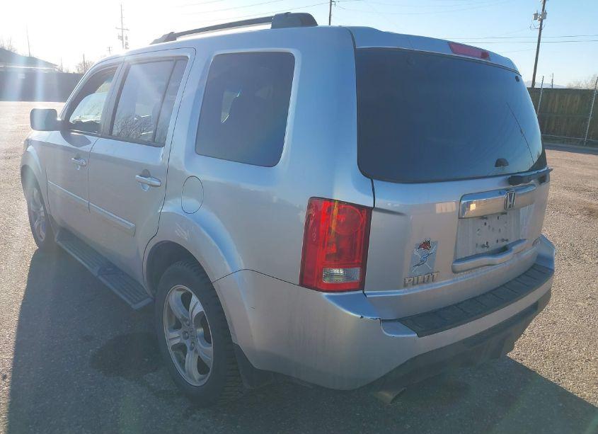 Photo 3 of 2013 Honda Pilot EX-L (VIN 5FNYF4H51DB050700)