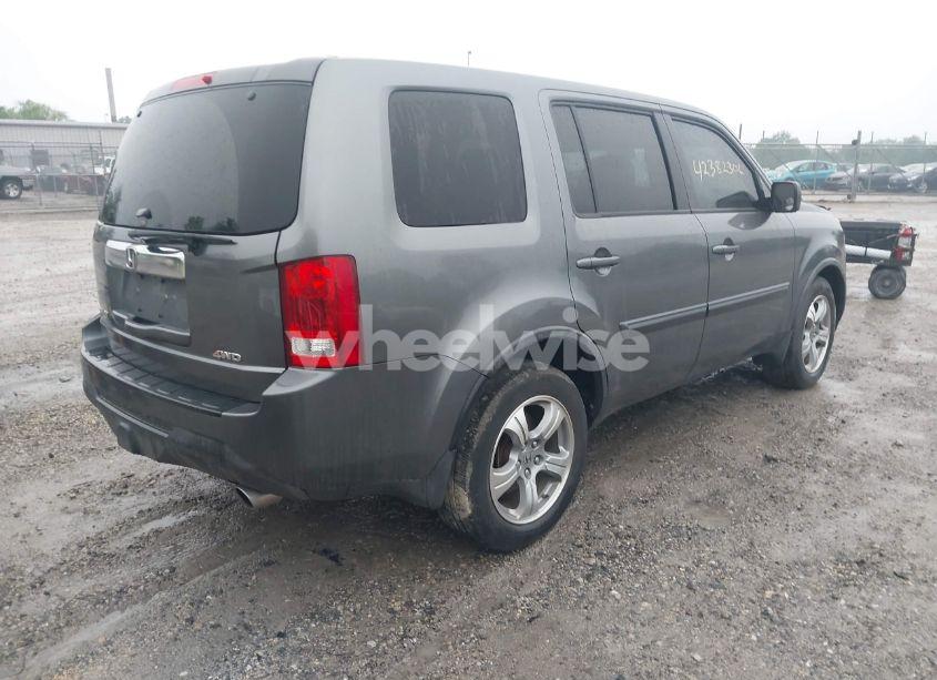 Photo 4 of 2013 Honda Pilot EX-L (VIN 5FNYF4H51DB076570)