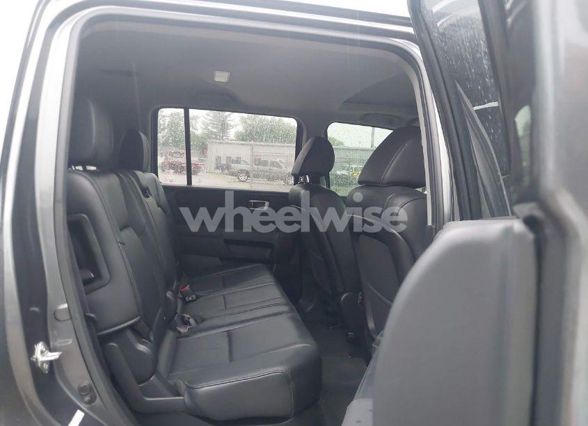 Photo 8 of 2013 Honda Pilot EX-L (VIN 5FNYF4H51DB076570)