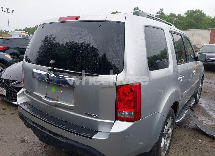 Photo 4 of 2013 Honda Pilot EX-L (VIN 5FNYF4H51DB084894)