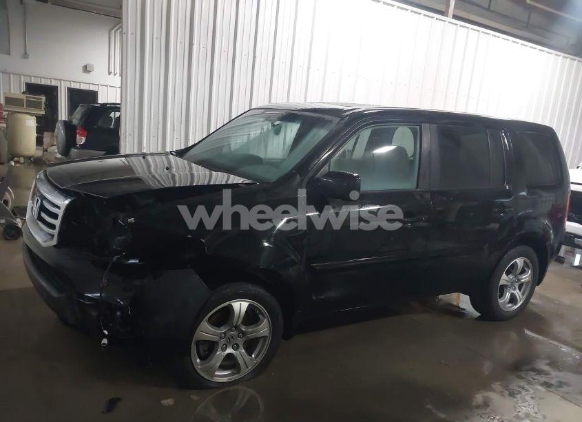 Photo 15 of 2014 Honda Pilot EX-L (VIN 5FNYF4H51EB009257)