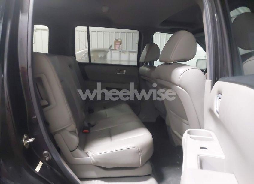 Photo 8 of 2014 Honda Pilot EX-L (VIN 5FNYF4H51EB009257)