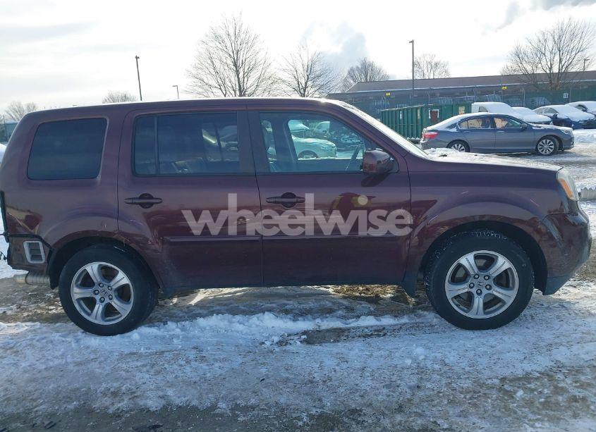 Photo 13 of 2014 Honda Pilot EX-L (VIN 5FNYF4H51EB023952)