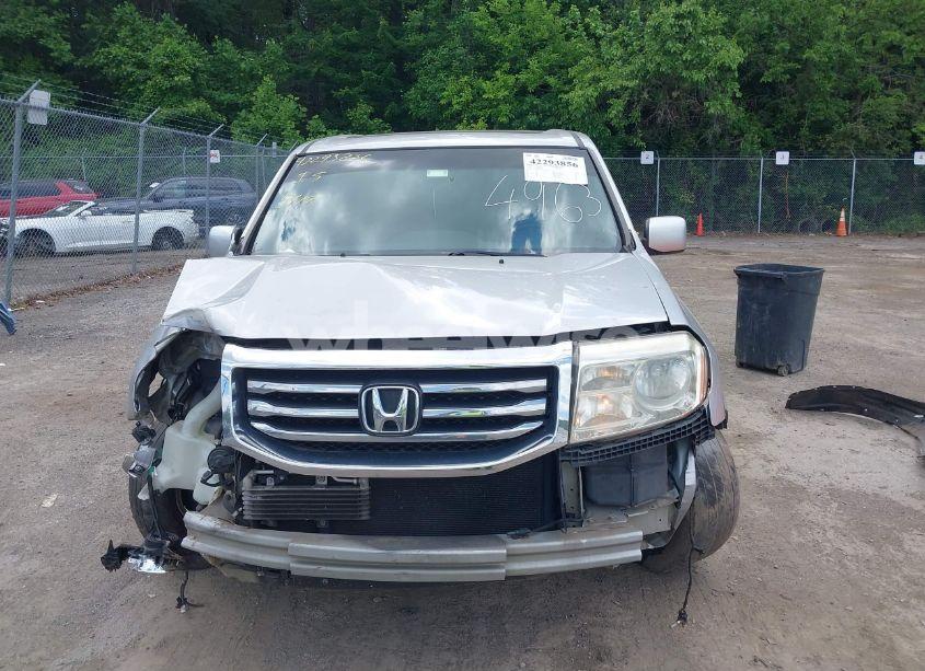 Photo 12 of 2014 Honda Pilot EX-L (VIN 5FNYF4H51EB044963)