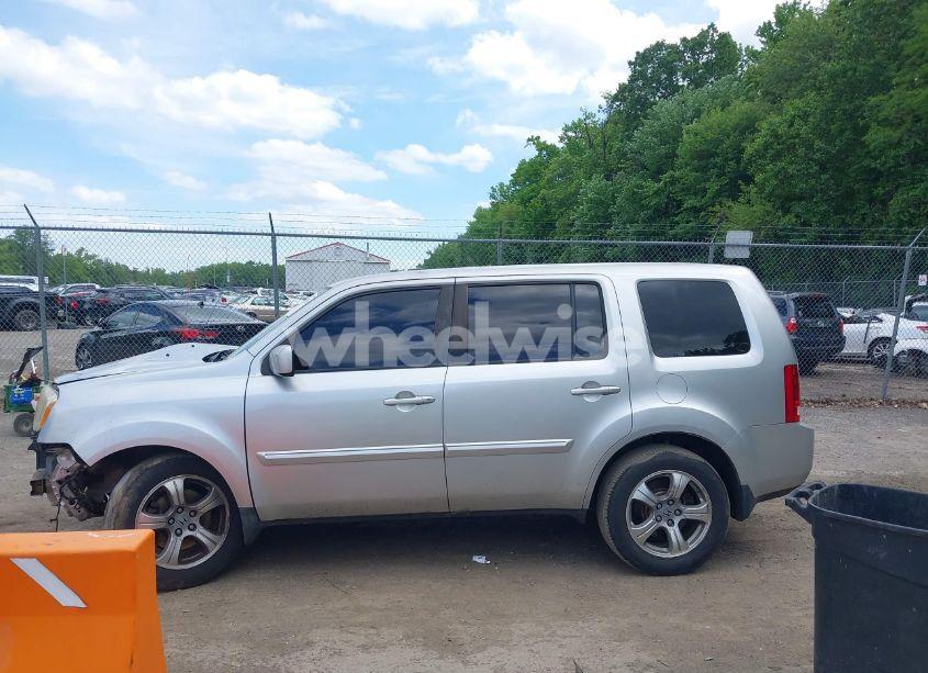 Photo 14 of 2014 Honda Pilot EX-L (VIN 5FNYF4H51EB044963)