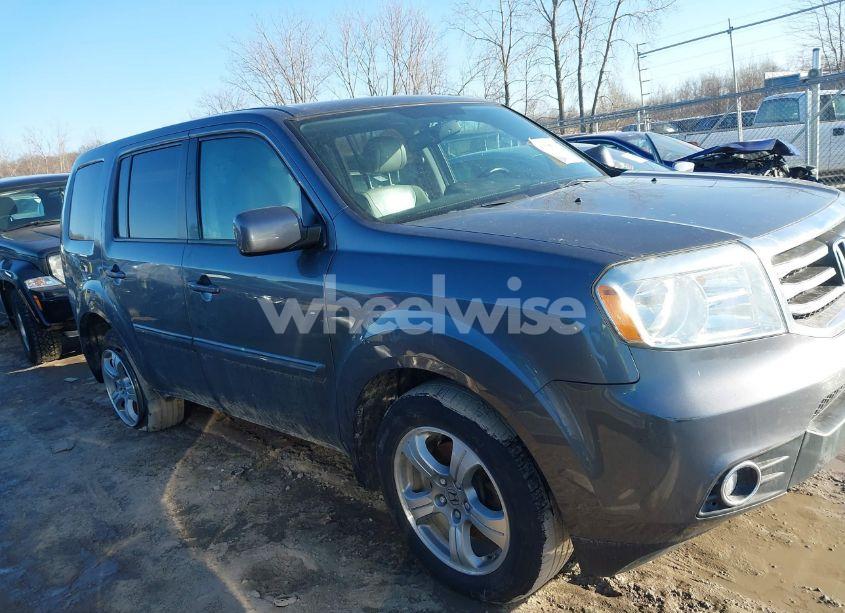 Photo 13 of 2015 Honda Pilot EX-L (VIN 5FNYF4H51FB006294)