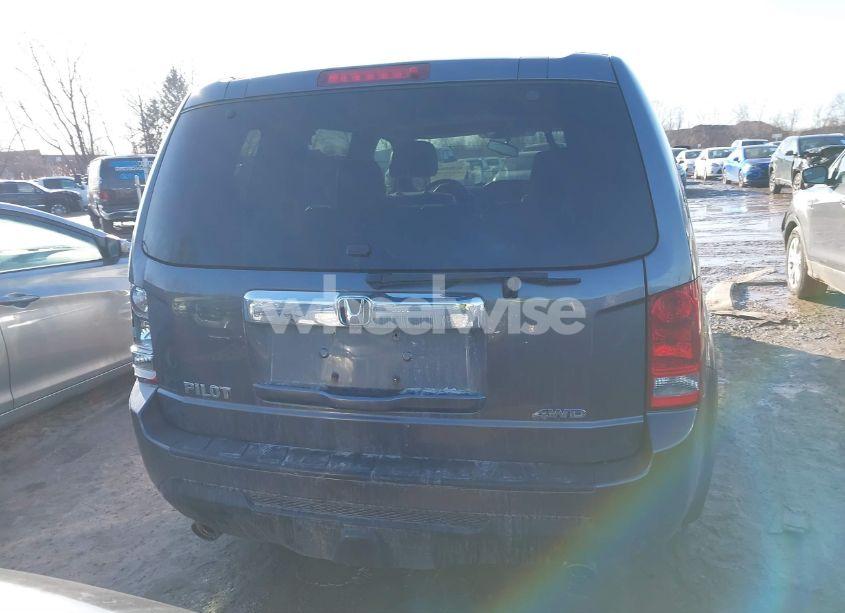 Photo 16 of 2015 Honda Pilot EX-L (VIN 5FNYF4H51FB006294)