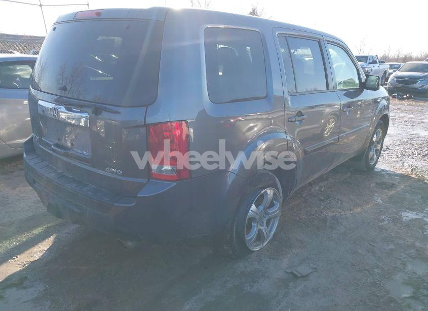 Photo 4 of 2015 Honda Pilot EX-L (VIN 5FNYF4H51FB006294)