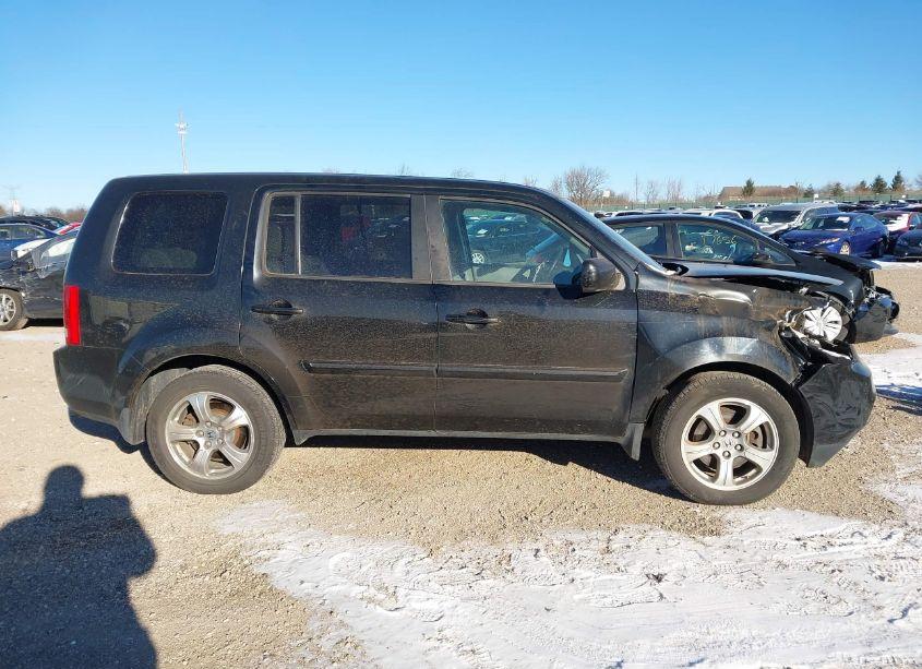 Photo 13 of 2015 Honda Pilot EX-L (VIN 5FNYF4H51FB054524)