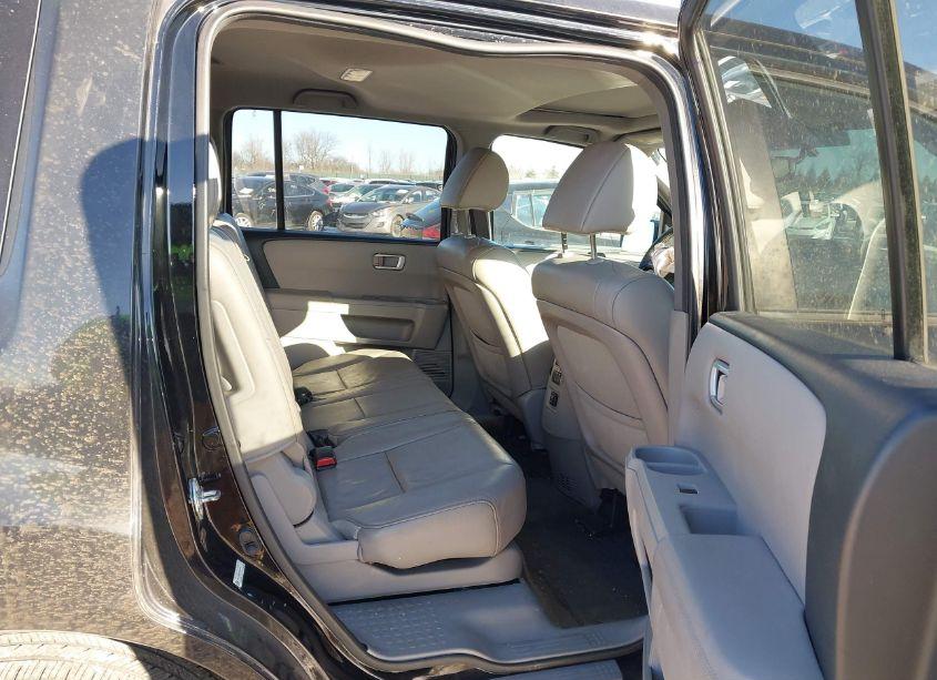 Photo 8 of 2015 Honda Pilot EX-L (VIN 5FNYF4H51FB054524)