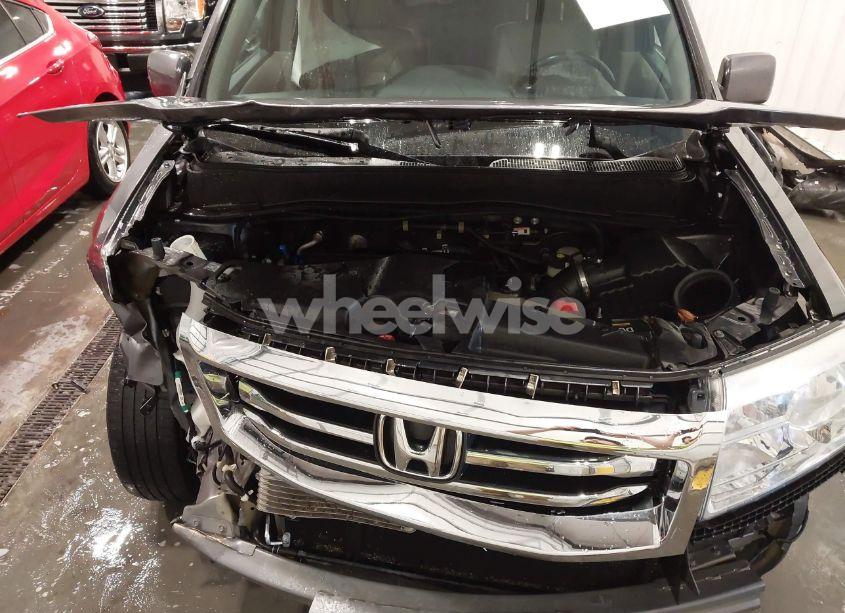 Photo 10 of 2015 Honda Pilot EX-L (VIN 5FNYF4H51FB067998)