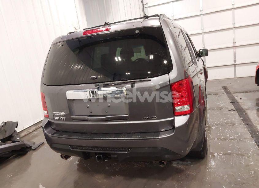 Photo 17 of 2015 Honda Pilot EX-L (VIN 5FNYF4H51FB067998)