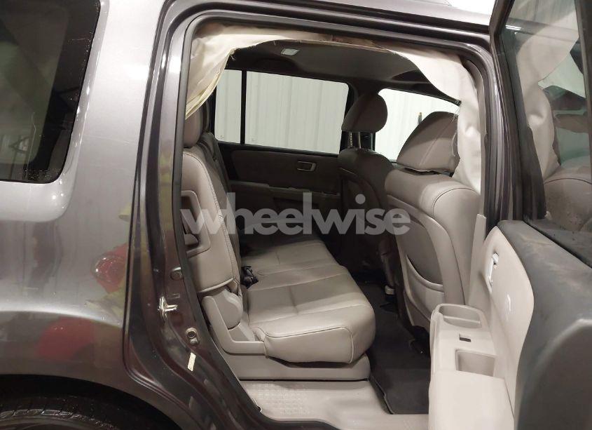 Photo 8 of 2015 Honda Pilot EX-L (VIN 5FNYF4H51FB067998)