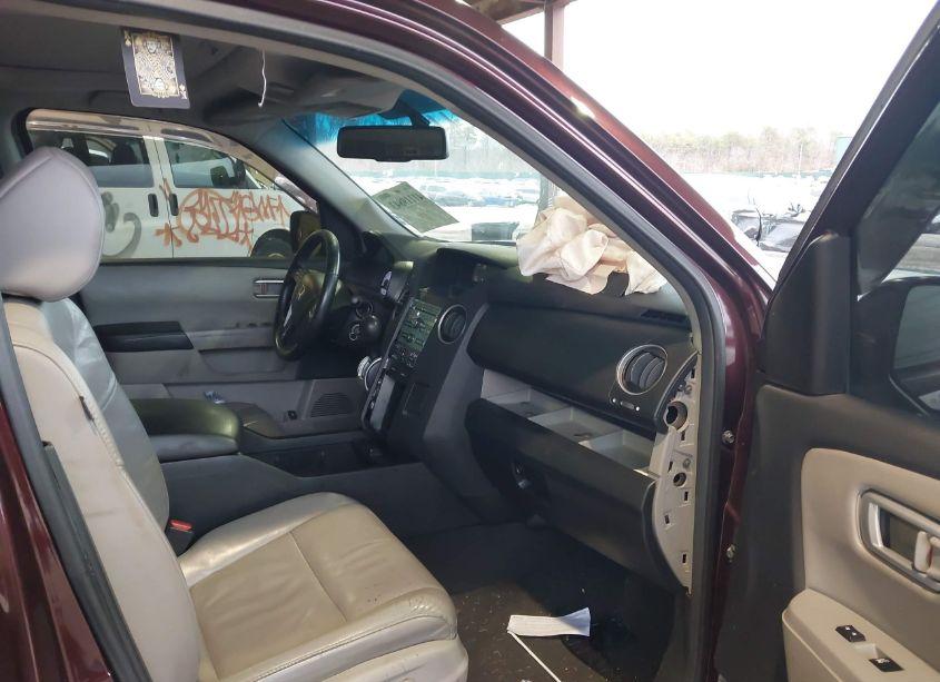 Photo 5 of 2010 Honda Pilot EX-L (VIN 5FNYF4H52AB017877)