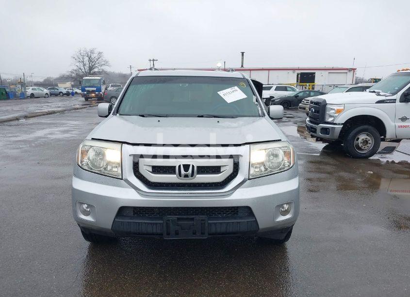 Photo 12 of 2011 Honda Pilot EX-L (VIN 5FNYF4H52BB017931)