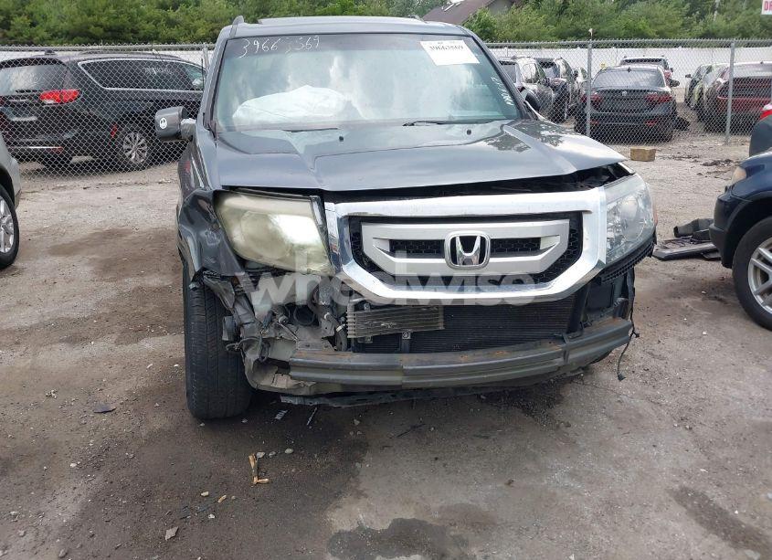 Photo 6 of 2011 Honda Pilot EX-L (VIN 5FNYF4H52BB036382)