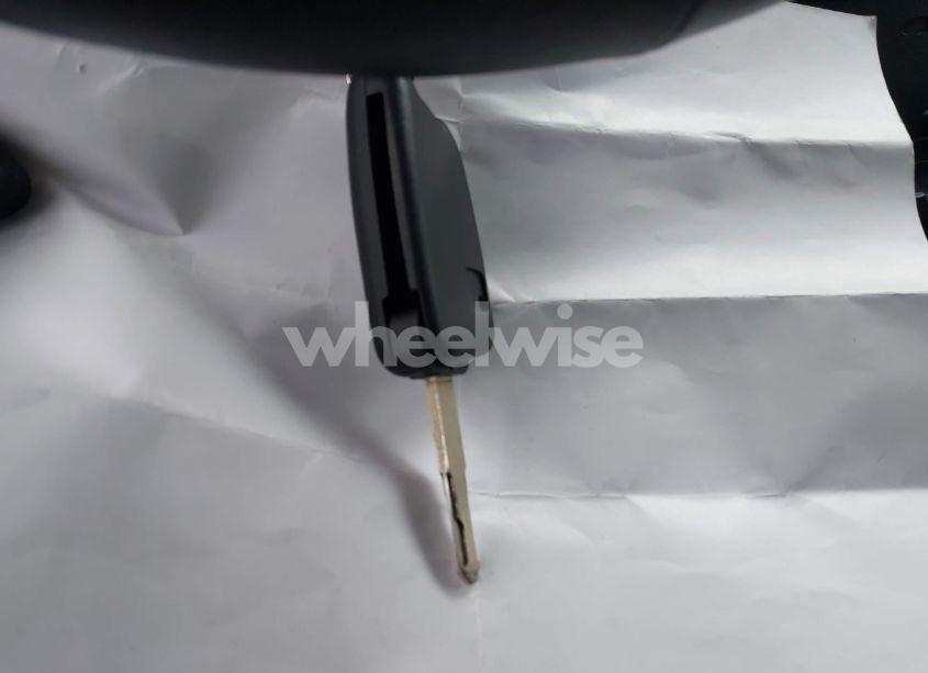 Photo 11 of 2011 Honda Pilot EX-L (VIN 5FNYF4H52BB105006)