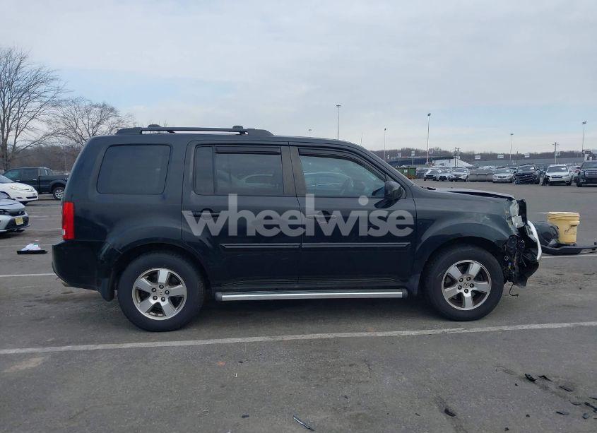Photo 13 of 2011 Honda Pilot EX-L (VIN 5FNYF4H52BB105006)