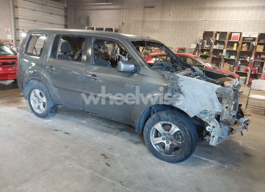2012 Honda Pilot EX-L (VIN 5FNYF4H52CB016036) main photo