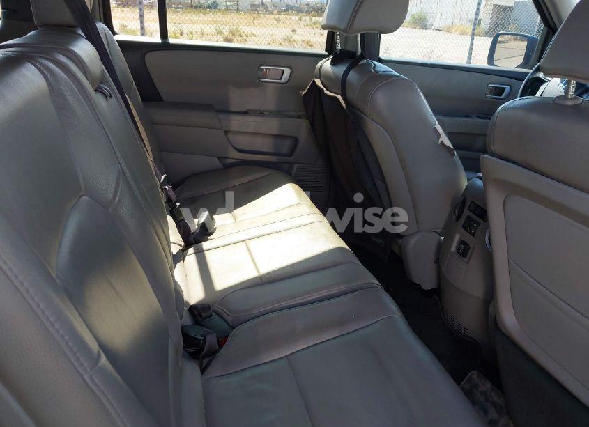 Photo 8 of 2014 Honda Pilot EX-L (VIN 5FNYF4H52EB045054)