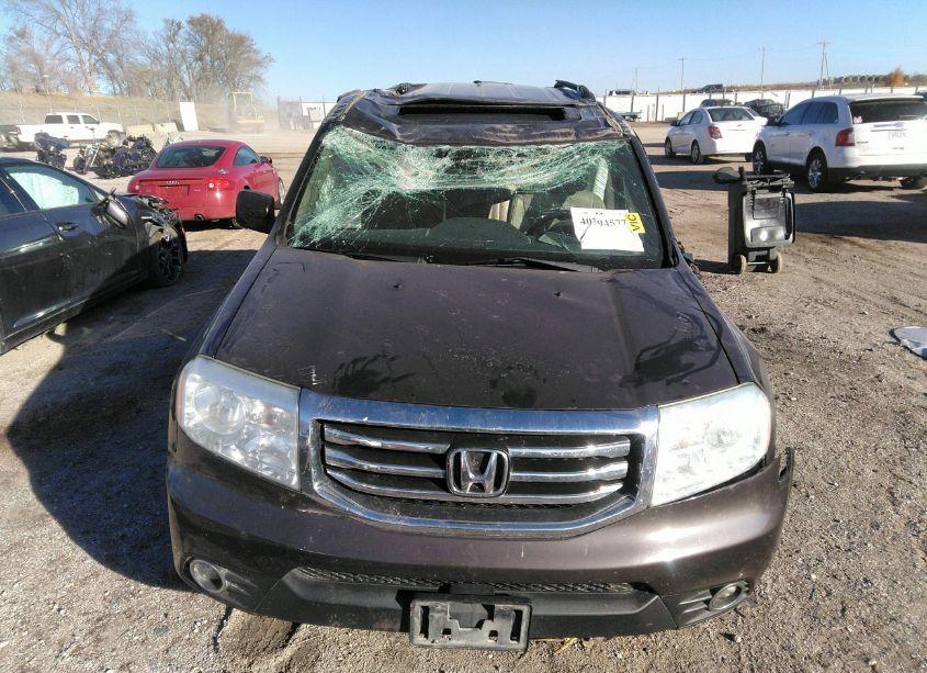 Photo 12 of 2015 Honda Pilot EX-L (VIN 5FNYF4H52FB002125)