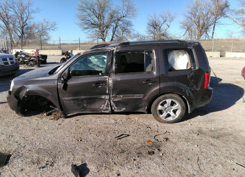 Photo 14 of 2015 Honda Pilot EX-L (VIN 5FNYF4H52FB002125)