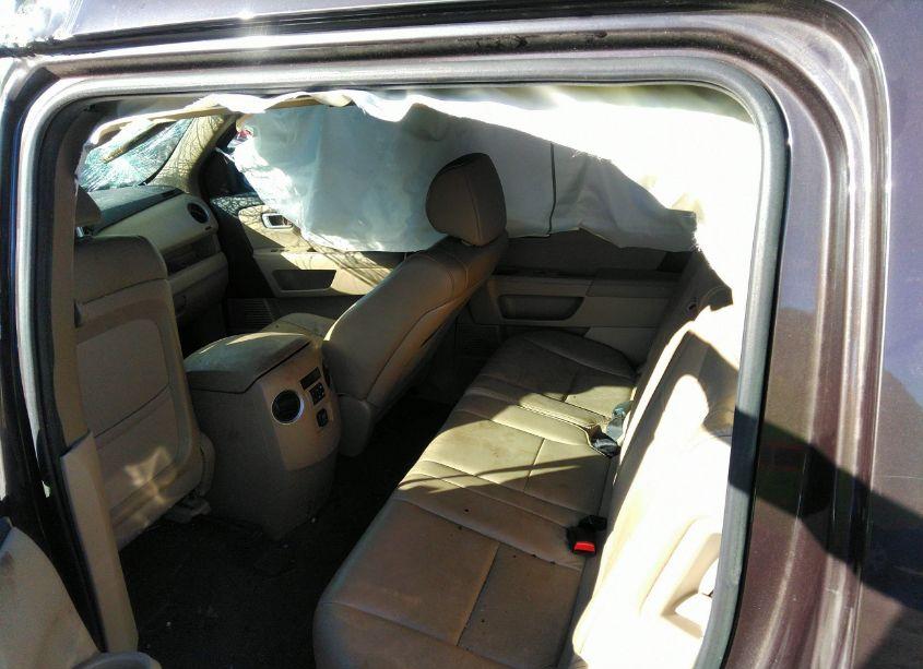 Photo 8 of 2015 Honda Pilot EX-L (VIN 5FNYF4H52FB002125)