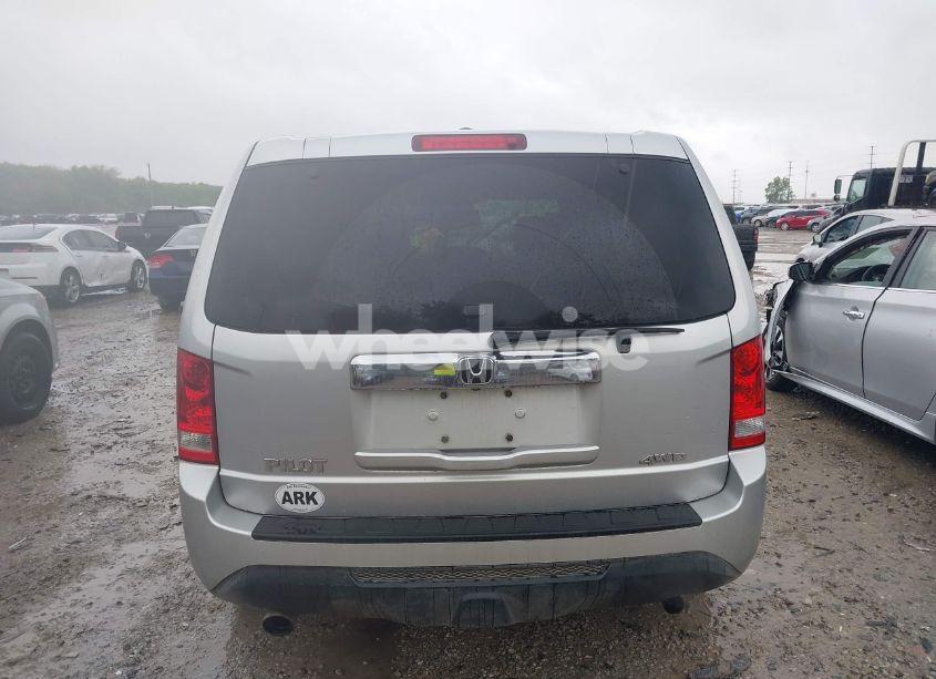 Photo 17 of 2015 Honda Pilot EX-L (VIN 5FNYF4H52FB019457)