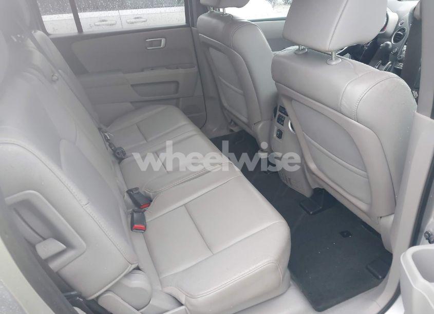 Photo 8 of 2015 Honda Pilot EX-L (VIN 5FNYF4H52FB019457)