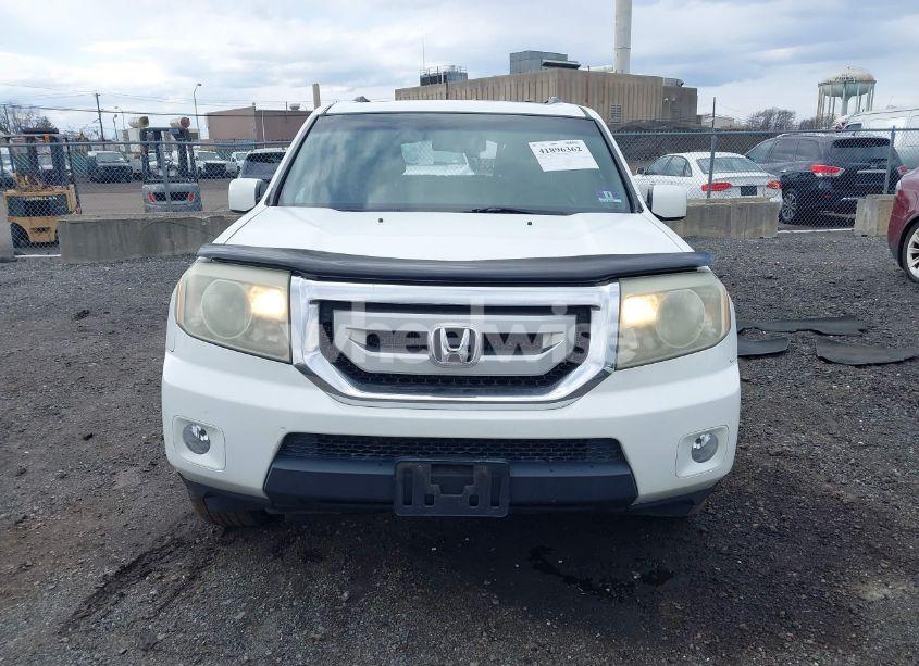 Photo 12 of 2010 Honda Pilot EX-L (VIN 5FNYF4H53AB006743)