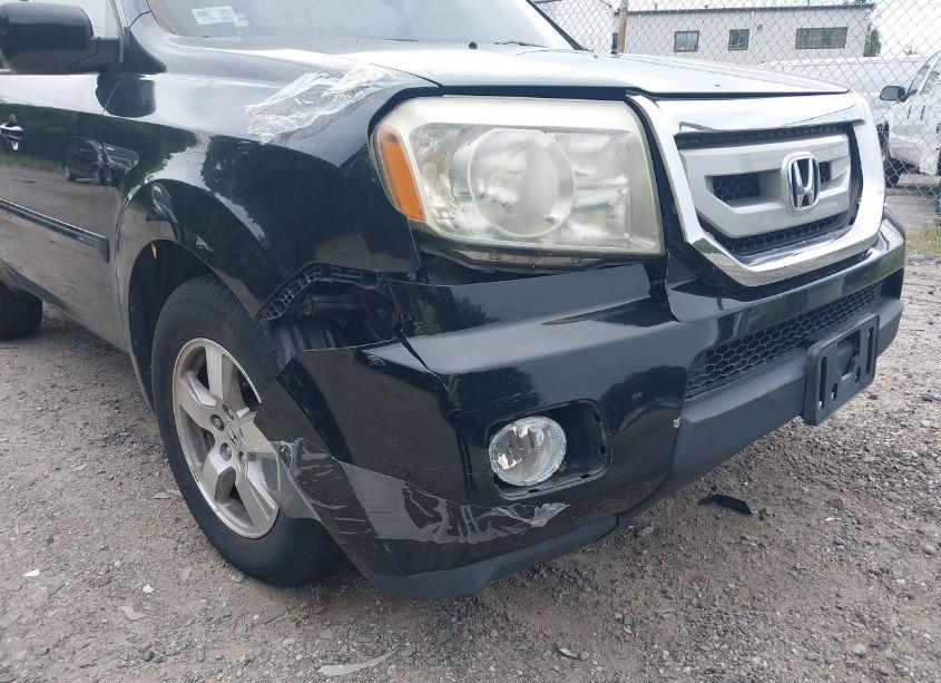 Photo 6 of 2010 Honda Pilot EX-L (VIN 5FNYF4H53AB013370)