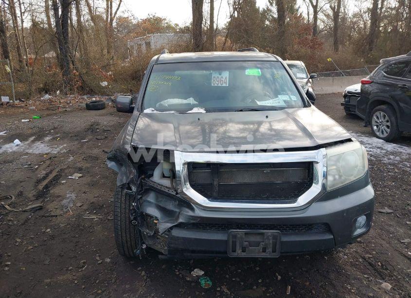 Photo 12 of 2010 Honda Pilot EX-L (VIN 5FNYF4H53AB035529)