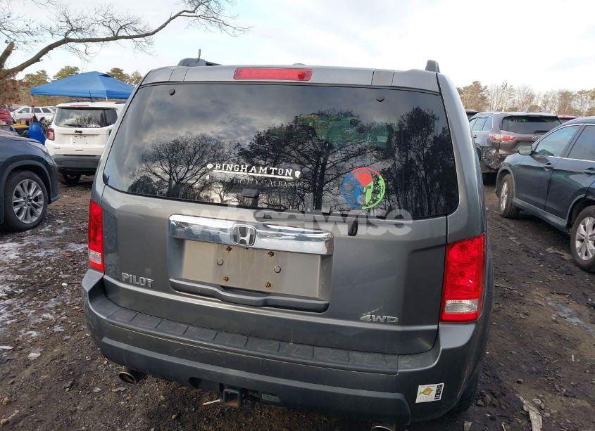 Photo 16 of 2010 Honda Pilot EX-L (VIN 5FNYF4H53AB035529)