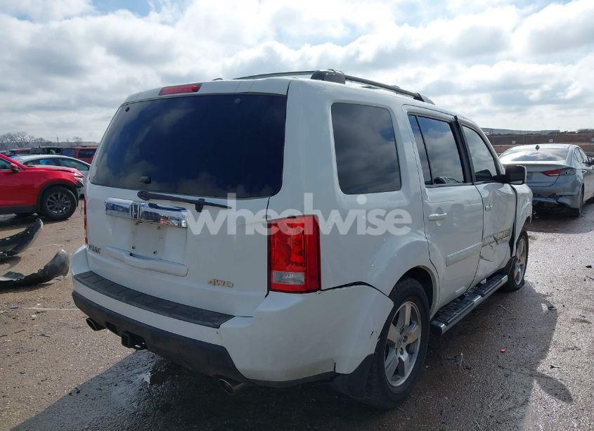 Photo 4 of 2011 Honda Pilot EX-L (VIN 5FNYF4H53BB010079)