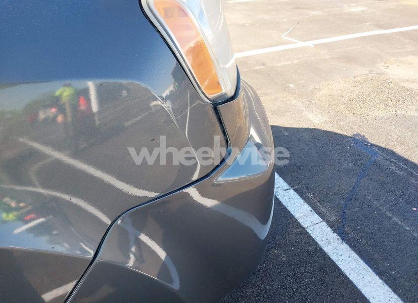 Photo 6 of 2011 Honda Pilot EX-L (VIN 5FNYF4H53BB015539)