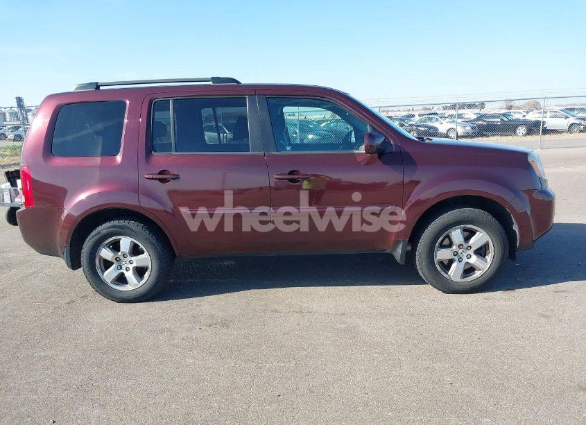 Photo 13 of 2011 Honda Pilot EX-L (VIN 5FNYF4H53BB018733)