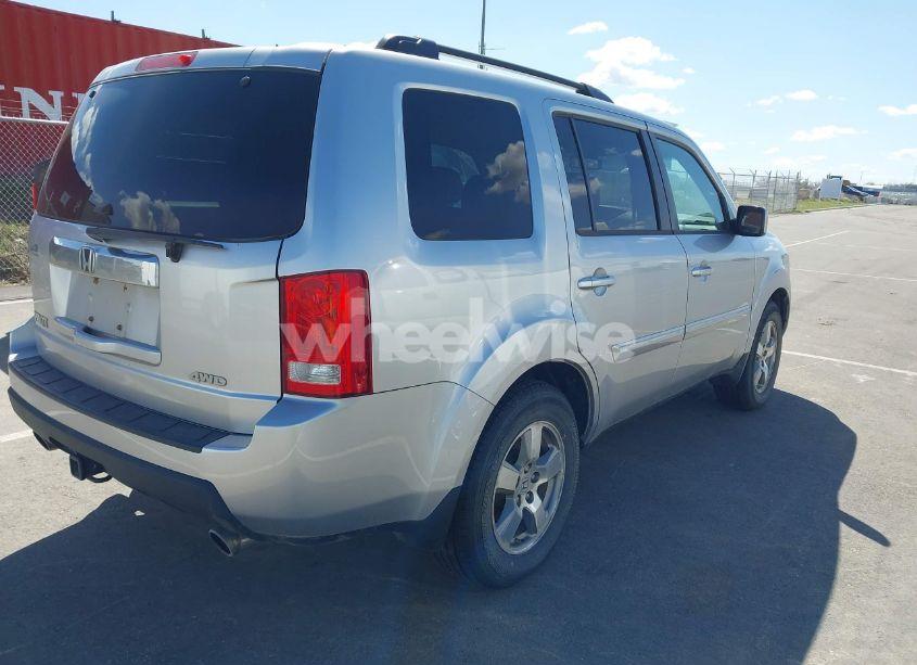 Photo 4 of 2011 Honda Pilot EX-L (VIN 5FNYF4H53BB020479)